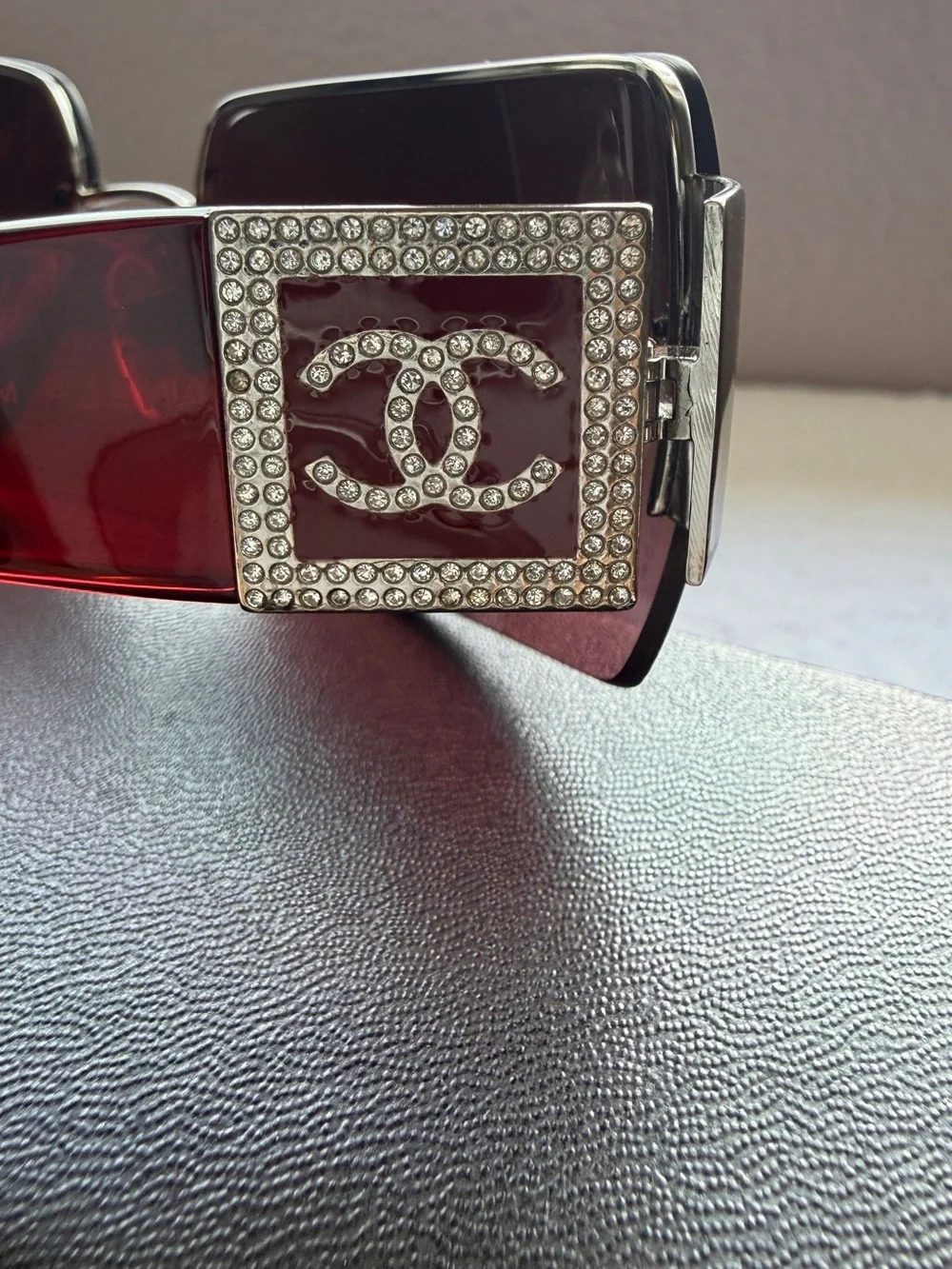 CHANEL rimless sunglasses